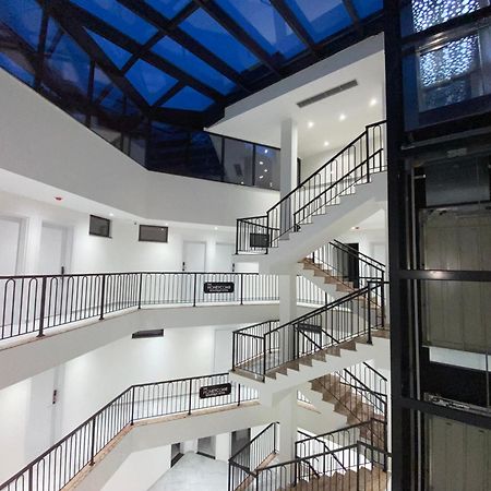 The Honeycomb Boutique Hotel Golem  Exterior photo